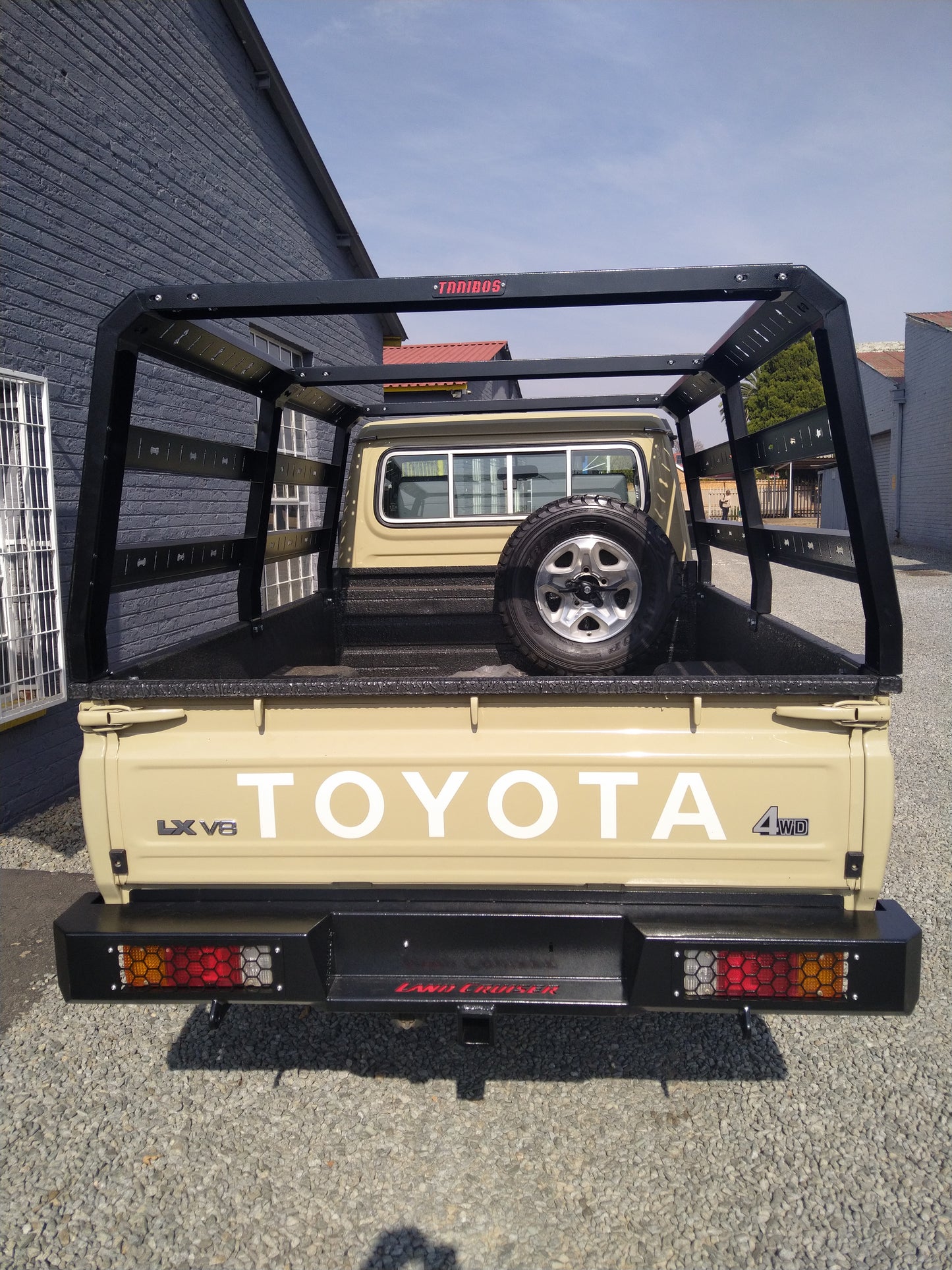 Toyota land cruiser 79 BAKRAK