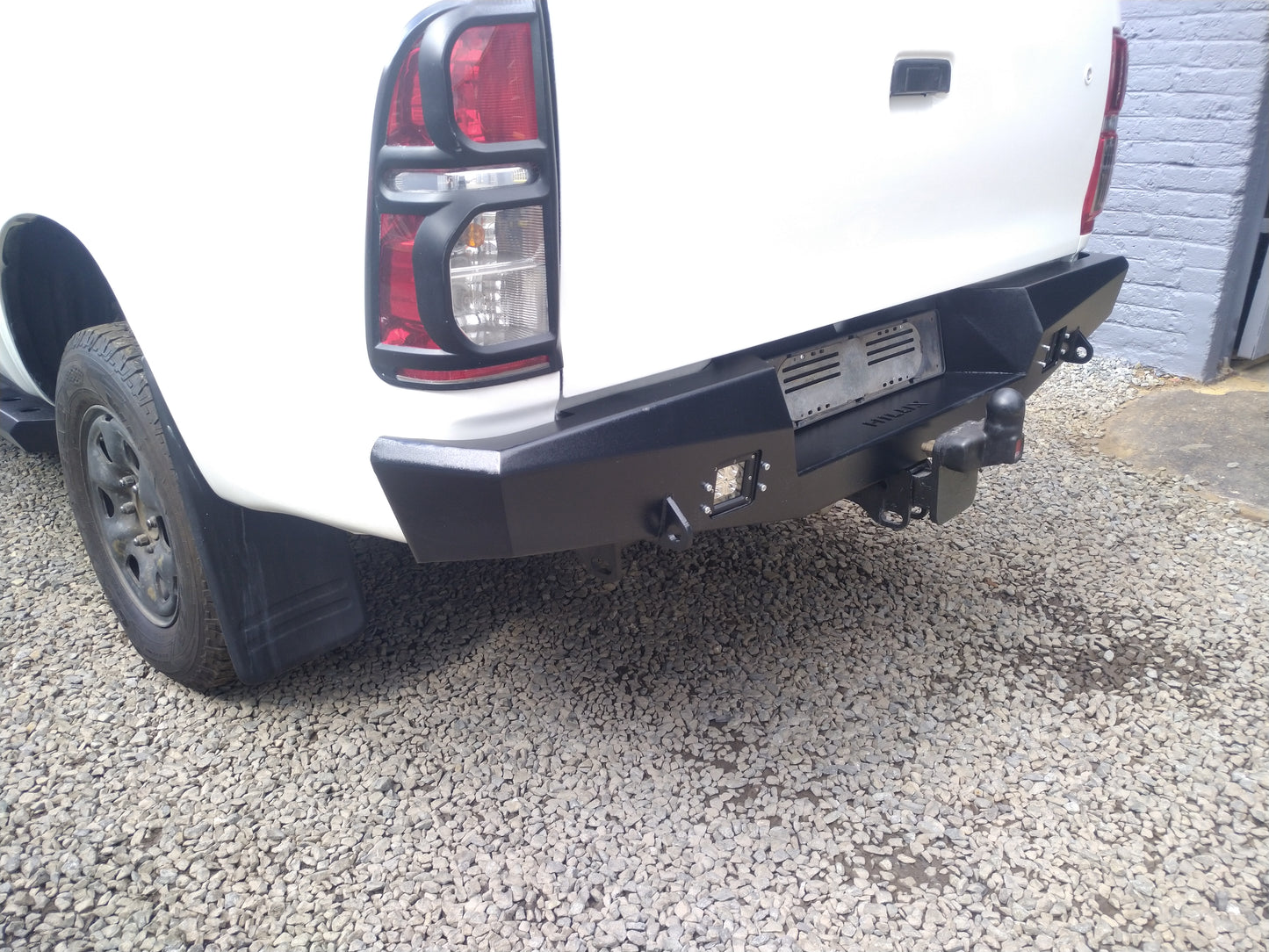 Toyota hilux D4D Vigo Rear Replacement Bmper